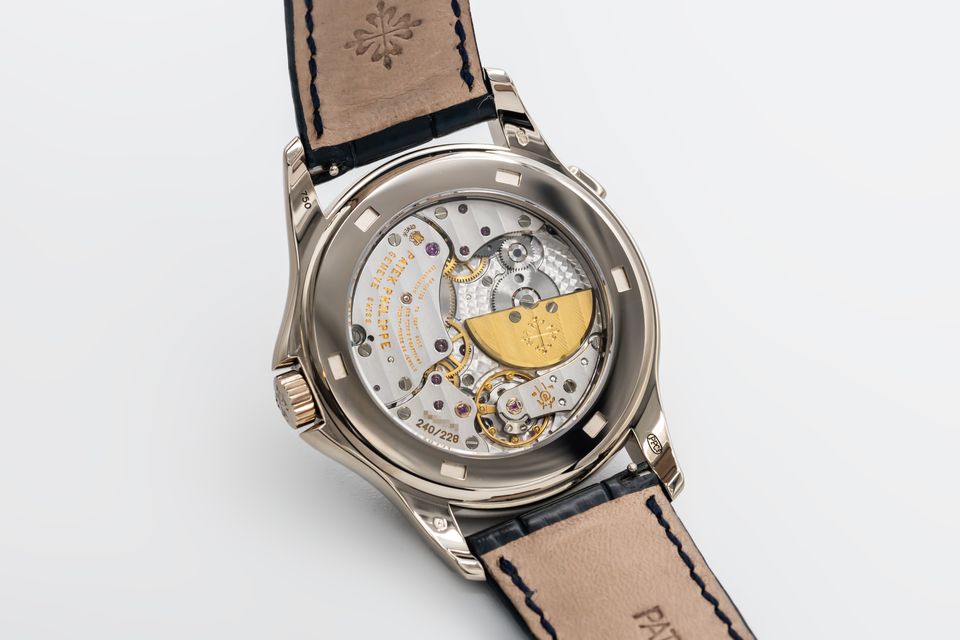 Patek Philippe World Time 5130G-001 Image 4